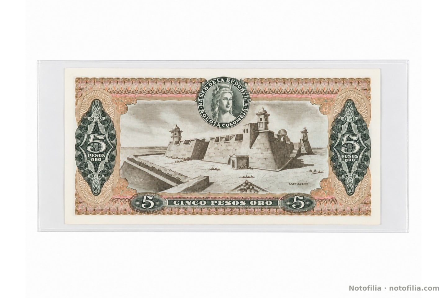 Reverso del 5 pesos oro de reposición, 1.º de abril de 1979: murallas de Cartagena, sello del Banco de la República y cifras 5.