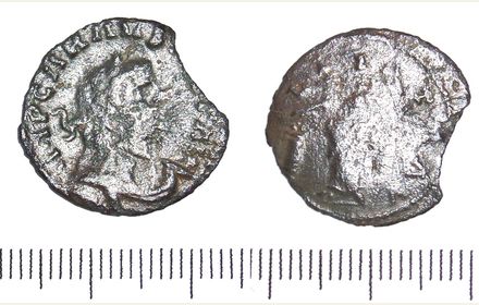 Silver denarius of Carausius: radiate bust right and a standing figure; scale in millimeters